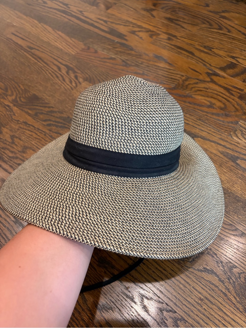 SOLAR ESCAPE Tan & Black Paper Blend Raffia Woven Sun Hat - Picture 2 of 7
